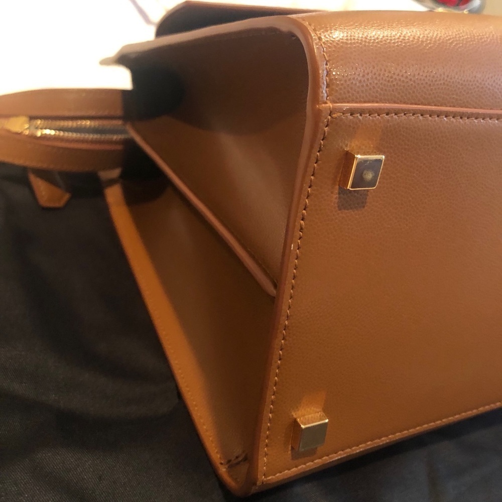 Saint Laurent leather bag - Picture 5 of 10